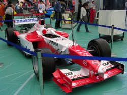 TOYOTA TF102