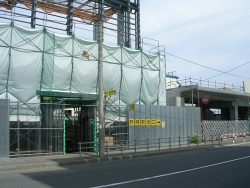 仮設人道橋付近[鉄東線](2010.6.27)