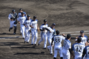 勝利したファイターズ選手